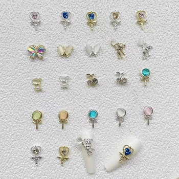 10 adet Denizci Kız Ay tırnak mücevheri Parçaları 3D Kristal Alaşım Lolipop Peri Sopa Ayı Tırnak Dekorasyon DIY Lüks Tırnak Aksesuarları