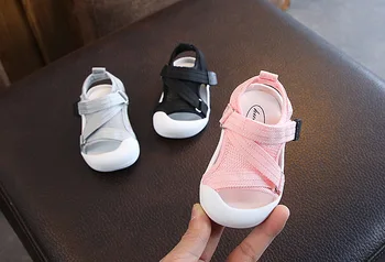 2019 Yaz Bebek bebek ayakkabısı Bebek Kız Erkek bebek ayakkabısı Kaymaz Nefes Yüksek Kaliteli Çocuklar anti-çarpışma Ayakkabı