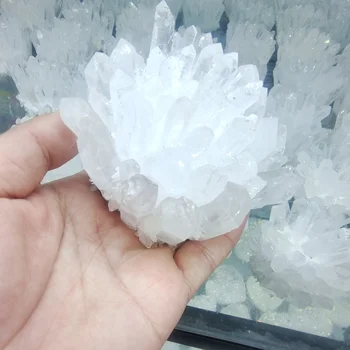5A Doğal Kristaller Temizle Kuvars Küme Numune Serbest Biçimli Enerji Reiki şifa taşları Akvaryum Dekorasyon Aksesuarları Taş