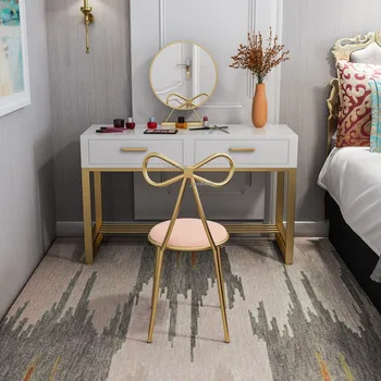 Iskandinav moda yatak odası tuvalet mobilyası masa Modern ev ışık lüks mermer masa üstü LED ayna makyaj masaları TG