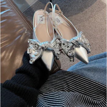 Moda Rahat Düz Renk Düz kadın Sandalet 2023 İlkbahar Yaz Yeni Rhinestones Sivri Yay Tek ayakkabı Kadın