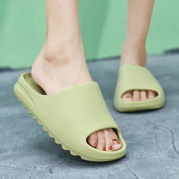 Yazlık terlik Erkekler Kadınlar Kapalı 2023 yüksek Yumuşak Tabanlı Sandalet Trend Slaytlar Hafif plaj ayakkabısı