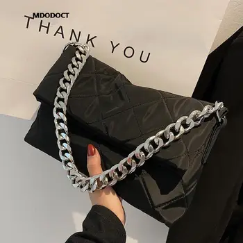 Yeni Lüks Tasarımcı Zincir Crossbody Çanta 2023 Yaz Moda Rahat Omuz Kadınlar İçin Klasik Basit Tarzı Moda bayan çanta