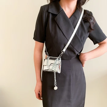 Yeni Parlak Lazer Zincir Omuz Crossbody Çanta Moda Küçük Kare Çanta Moda Mini Ruj Çantası Kadınlar için Taşınabilir bozuk para cüzdanı